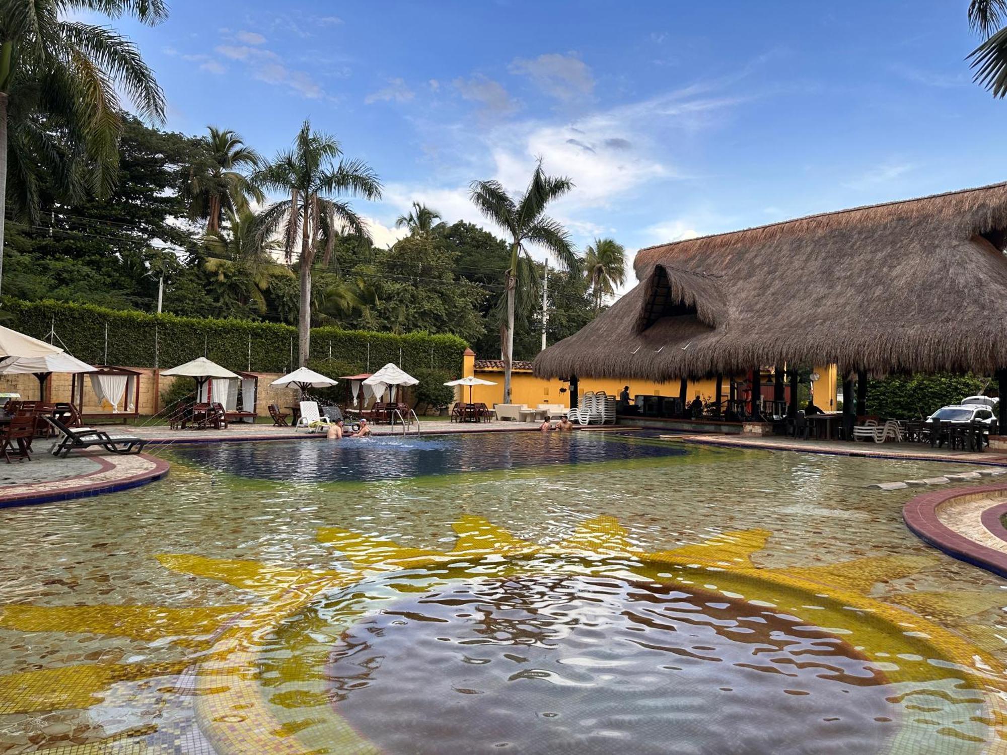 Hotel Portón del Sol Santa Fe de Antioquia Exterior foto